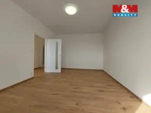 Pronájem bytu 1+1, Klášterec nad Ohří, Lípová, 36 m2