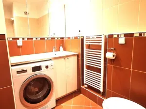 Prodej bytu 1+kk, Davle, Sídliště, 41 m2