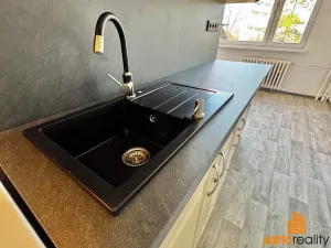 Pronájem bytu 2+1, Ústí nad Labem, Tolstého, 66 m2