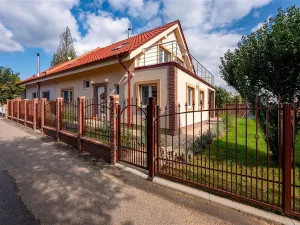 Prodej rodinného domu, Mikulov, Dukelská, 173 m2