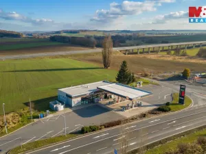 Prodej obchodního prostoru, Lochenice, 200 m2