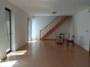 Pronájem bytu 5+kk, Chrudim, Resselovo náměstí, 149 m2