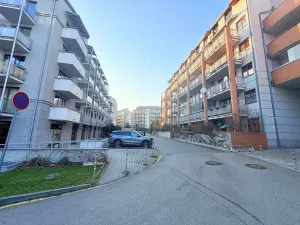 Pronájem bytu 1+kk, Praha - Dejvice, Heinemannova, 36 m2