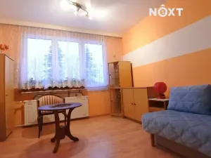 Pronájem bytu 2+1, Jindřichův Hradec, sídliště Vajgar, 62 m2