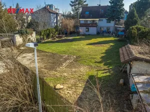 Prodej pozemku pro bydlení, Praha - Lhotka, V zahradní čtvrti, 551 m2