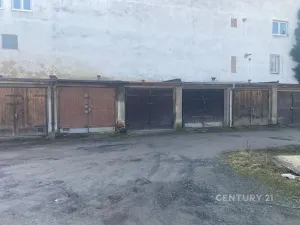 Pronájem garáže, Teplice, 18 m2