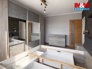 Pronájem bytu 2+1, Louny, Kosmonautů, 62 m2