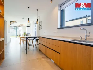 Prodej rodinného domu, Předboj, K Parku, 297 m2