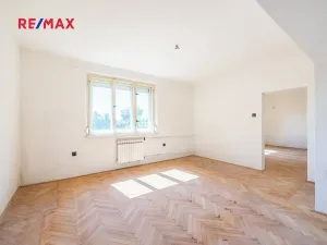 Prodej rodinného domu, Praha - Petrovice, Dieselova, 170 m2