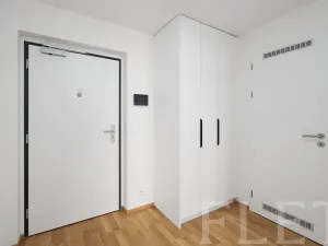 Pronájem bytu 2+kk, Praha - Vysočany, Fafkových, 51 m2
