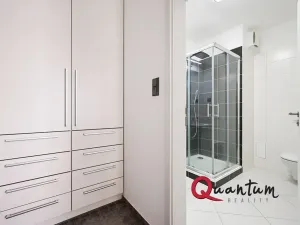 Pronájem bytu 4+kk, Praha - Horní Měcholupy, Padovská, 96 m2