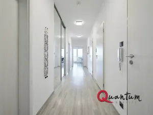 Pronájem bytu 4+kk, Praha - Horní Měcholupy, Padovská, 96 m2