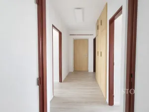 Pronájem bytu 3+1, Písek, Václavské nám., 66 m2