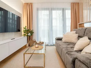Pronájem bytu 1+kk, Praha - Hodkovičky, Šenácká, 60 m2
