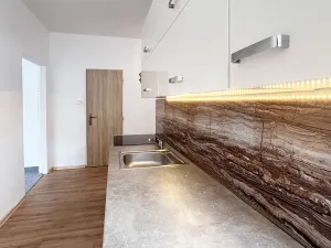 Pronájem bytu 3+1, Klášterec nad Ohří, Školní, 66 m2