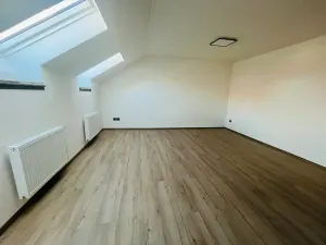 Pronájem bytu 3+kk, Praha, 100 m2