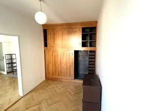 Pronájem bytu 2+kk, Praha - Vinohrady, Pod Rapidem, 47 m2
