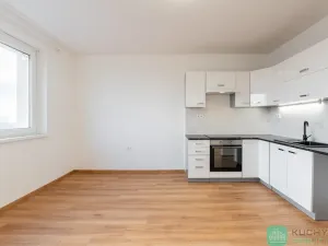 Prodej bytu 2+kk, Osek, Hornická, 43 m2