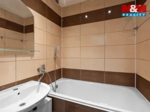 Prodej bytu 2+1, Kralupy nad Vltavou - Lobeček, Štefánikova, 52 m2