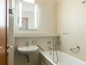 Pronájem bytu 3+1, Praha - Krč, Pacovská, 81 m2