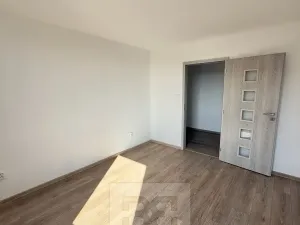 Pronájem bytu 2+1, Kladno, Čs. armády, 57 m2