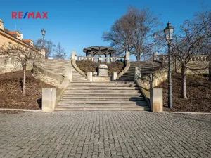 Prodej bytu 2+kk, Praha - Vršovice, Vršovické náměstí, 38 m2