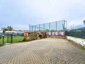 Pronájem komerční nemovitosti, Praha - Štěrboholy, Ústřední, 280 m2