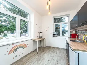 Pronájem komerční nemovitosti, Praha - Štěrboholy, Ústřední, 280 m2