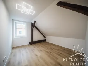 Prodej rodinného domu, Červené Pečky, Husova, 177 m2