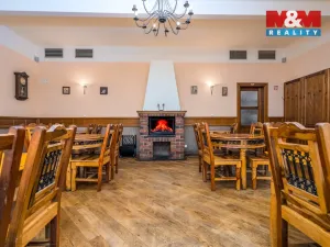 Pronájem restaurace, Praha, Rožnovská, 328 m2