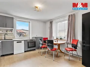 Prodej rodinného domu, Chomutice, 132 m2