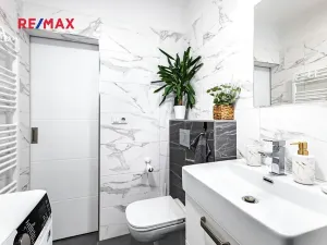 Pronájem bytu 2+1, Jindřichův Hradec, 44 m2