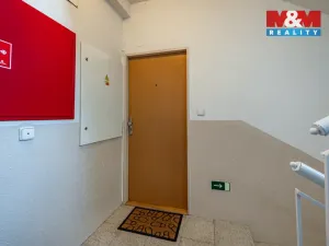 Pronájem bytu 2+kk, Mariánské Lázně - Úšovice, Kubelíkova, 47 m2