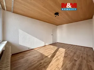 Prodej bytu 2+1, Chomutov, Dřínovská, 61 m2