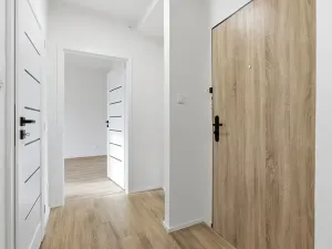 Pronájem bytu 2+kk, Karlovy Vary, Šmeralova, 50 m2