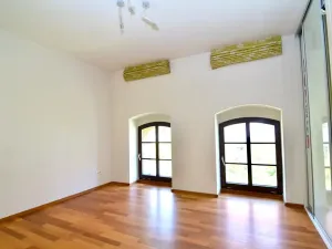 Prodej bytu 6+kk a větší, Praha - Karlín, Šaldova, 194 m2