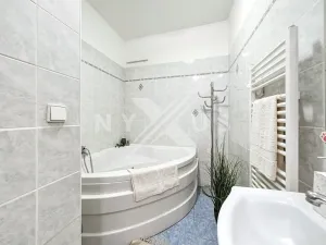 Prodej bytu 3+kk, Praha - Strašnice, U hranic, 118 m2