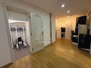 Pronájem bytu 2+kk, Praha - Karlín, Sokolovská, 89 m2