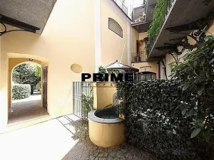 Pronájem bytu 2+1, Praha - Malá Strana, Vlašská, 73 m2