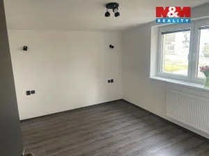 Pronájem atypického bytu, Strakonice - Strakonice I, Mlýnská, 92 m2