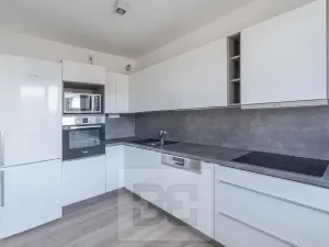 Pronájem bytu 3+1, Praha - Střížkov, Jablonecká, 70 m2