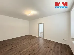 Pronájem bytu 2+1, Krnov - Pod Bezručovým vrchem, Petrovická, 78 m2