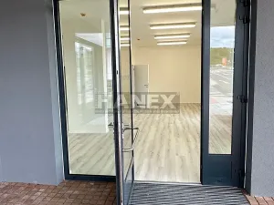 Pronájem obchodního prostoru, Praha - Hloubětín, Laponská, 73 m2