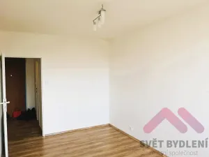 Pronájem bytu 2+1, Praha - Řepy, Makovského, 41 m2