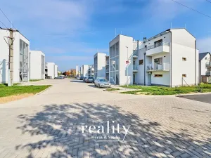 Pronájem bytu 2+kk, Znojmo, Hrušňová, 60 m2