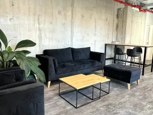 Pronájem kanceláře, Praha - Holešovice, Dělnická, 440 m2