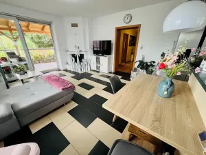 Prodej rodinného domu, Prackovice nad Labem, 190 m2