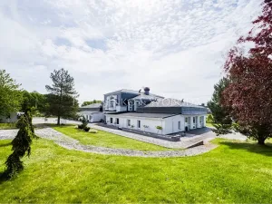 Prodej ubytování, Rosovice, 900 m2