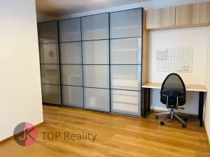 Pronájem bytu 1+1, Praha - Žižkov, Husitská, 34 m2