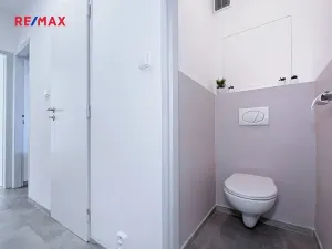 Prodej bytu 2+1, Praha - Hloubětín, Poděbradská, 51 m2